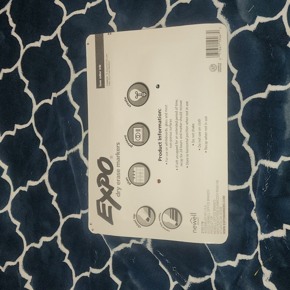 Expo Low Oder Dry Erase Markers, Chisel Tip Assorted color, 16 count - Picture 3 of 5